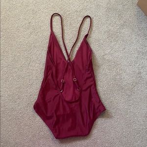 🌴2/$15 NWOT Burgundy one piece swimsuit